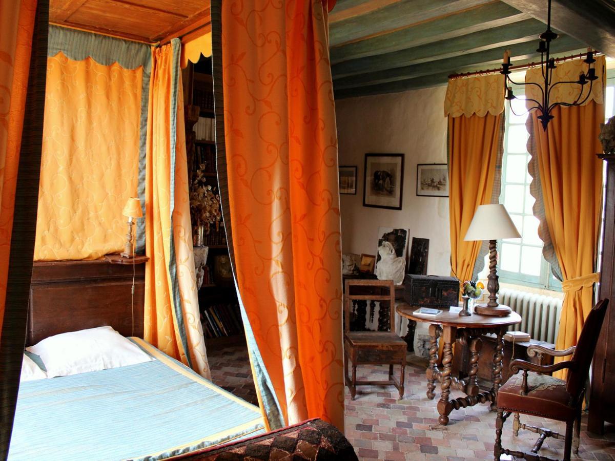 Chateau De Chambiers Durtal Rom bilde